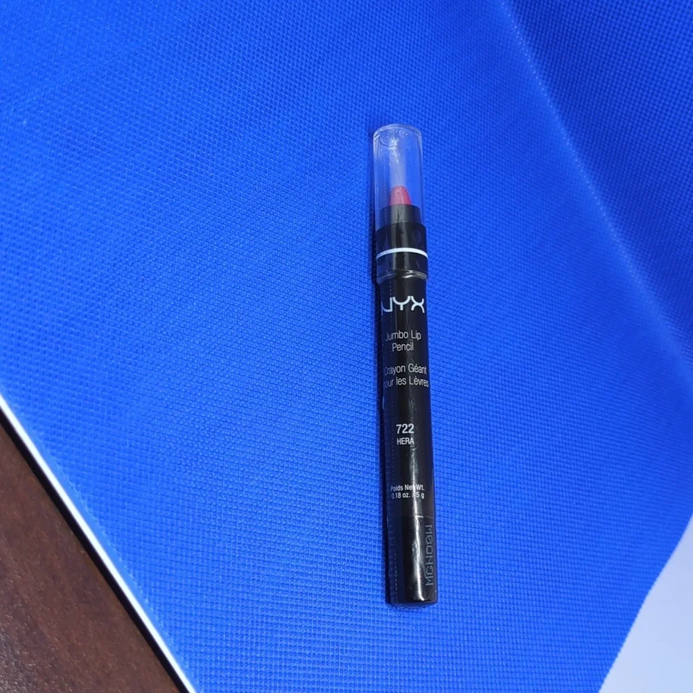 NYX Jumbo Lip Pencil - Shade 722 Hera